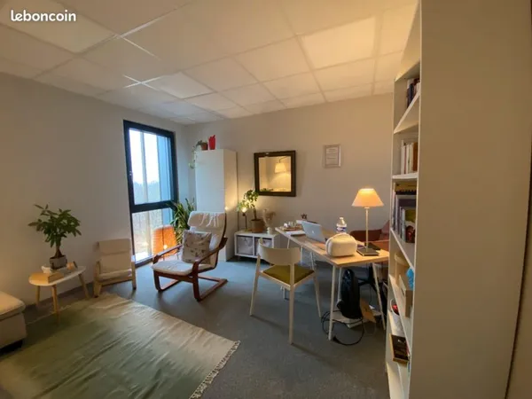 Partage local professionnel lundi - jeudi - vendredi matin