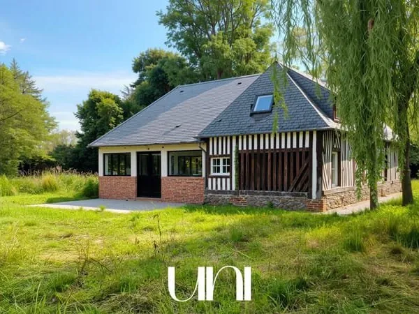 Maison 5 pièces de 120m2 avec dépendance - Annebault