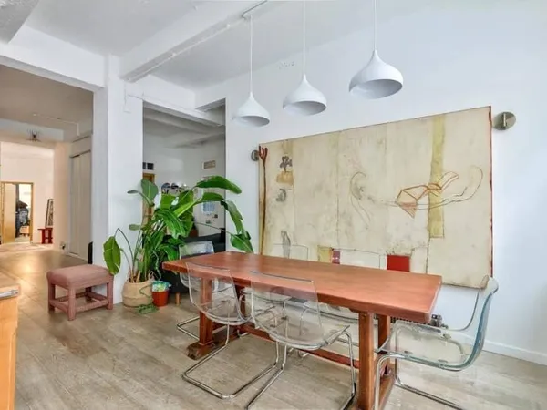 Appartement 8 pièces 234 m²