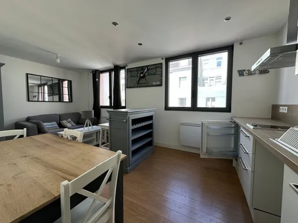 Studio 1 pièce 24 m²