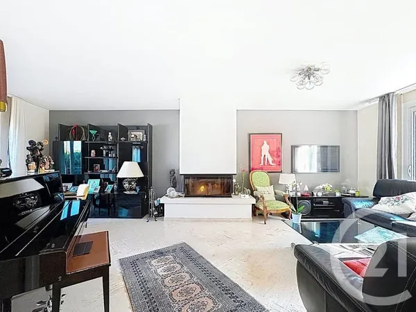 Maison 7 pièces 190 m²