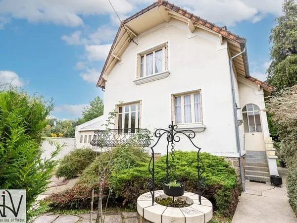 Maison de 155 m2 au sol avec 412 m2 de terrain