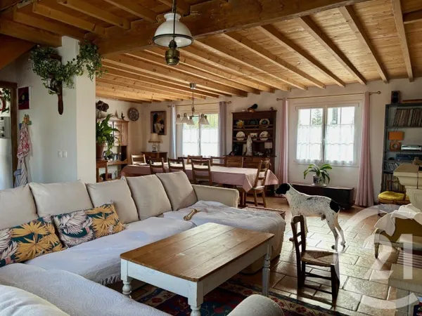 Maison 8 pièces 180 m²