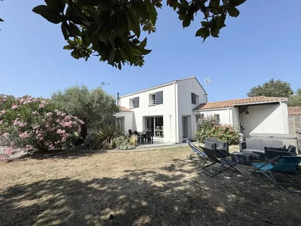 Maison 6 pièces 109 m²