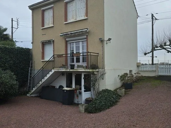 Maison à vendre 5 pièces FONTENAY LE COMTE (85)