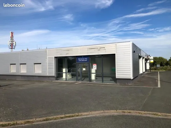 Local commercial 137 m²