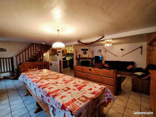 Location ouvriers Courchevel au mois 600/chambre ou 3000/chalet entier (9 pers)