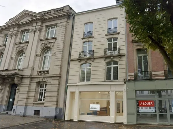 Bureaux 439 m²