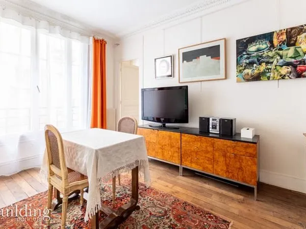 À vendre - Paris 18e Grandes-Carrières - Appartement 2 pièces de 38,08 m²