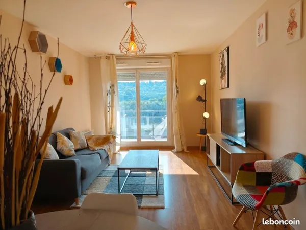 T3 meublé 68 m² - 2 balcons - 2 parkings - DPE C
