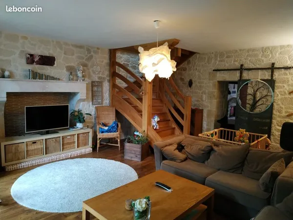 Maison rénovée avec dépendances