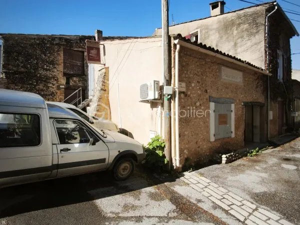 Local commercial 3 pièces 65 m²