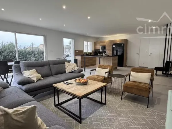 Maison de plain-pied 4 pièces – 108 m² – Andancette