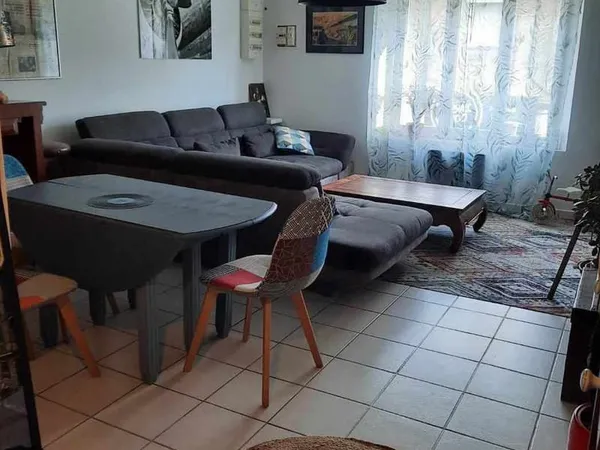 Grand T3 avec 35m2 de terrasse !