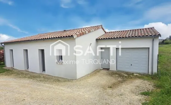 Pavillon plain-pied de 2018, 3 chambres, 1050m² de terrain.