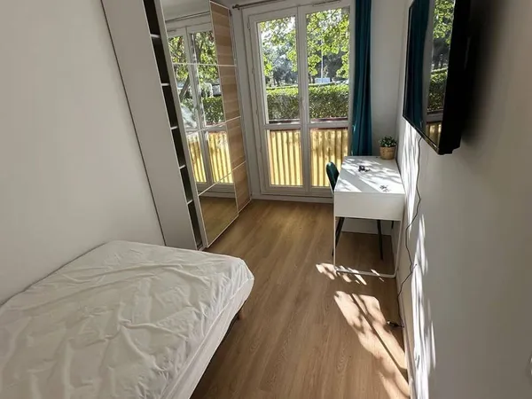 Appartement 6 pièces 10 m²