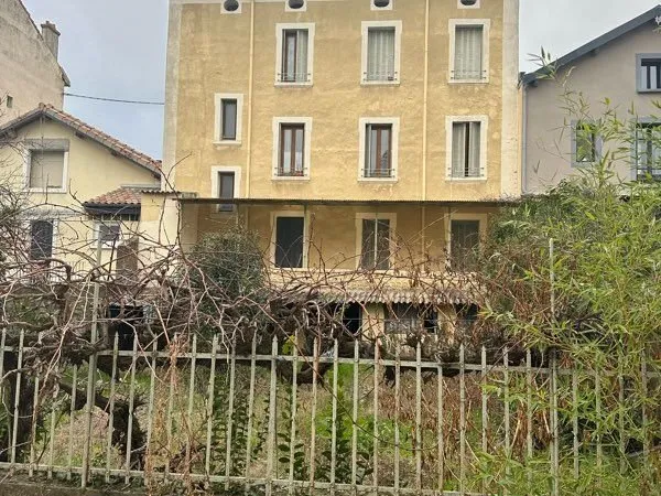 À louer exceptionnel T2 à. Chateauvert