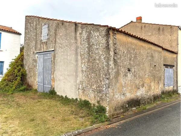RARE - Chai en pierre avec permis purgé - Fort potentiel - Sauzelle (Île d'Oléron)