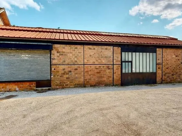 Commerce Vente Clairefontaine-en-Yvelines  250m² 320000€