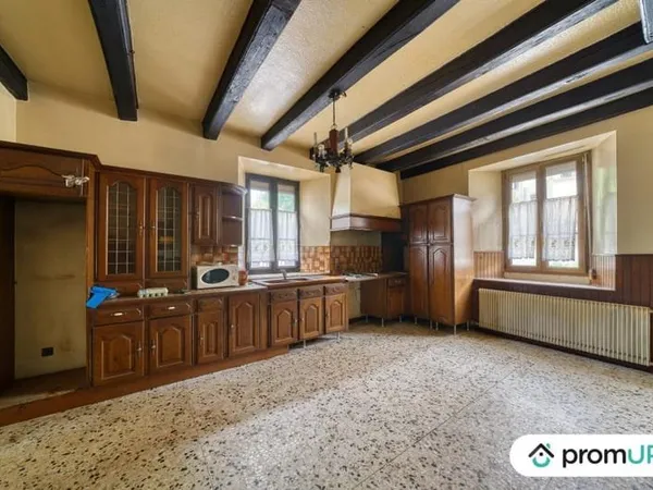 Maison de 200 m2 à Chatenois