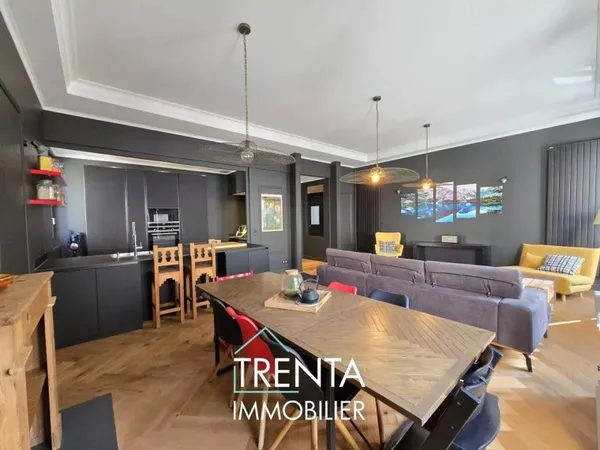 Appartement 3 pièces 120 m²