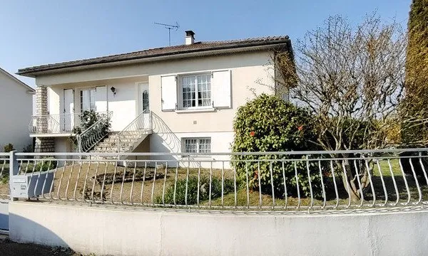 Maison à vendre 6 pièces quartier tranquille de Niort (79)