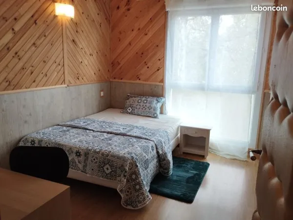 Chambre disponible dans notre coloc