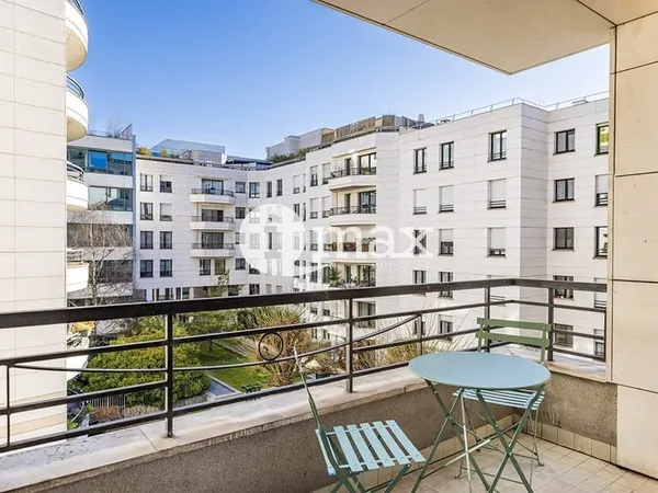 LEVALLOIS - 2 PIÈCES - 480 000 € FAI
