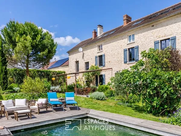Maison en pierre, piscine, jardin bucolique et potentiel d'exception dans le Vexin