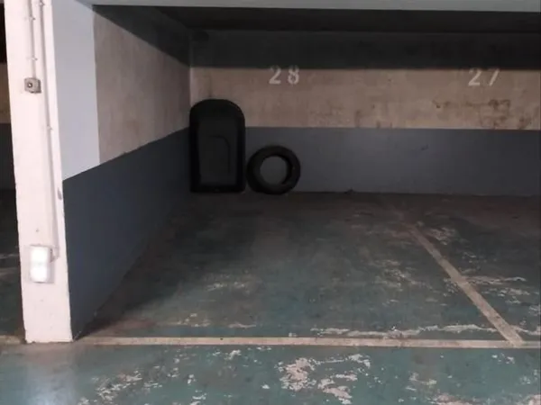 Parking garage