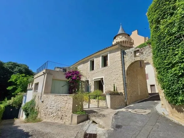 Maison de Village Rénovée avec Terrasse et Vue - Margon, près de Pézenas