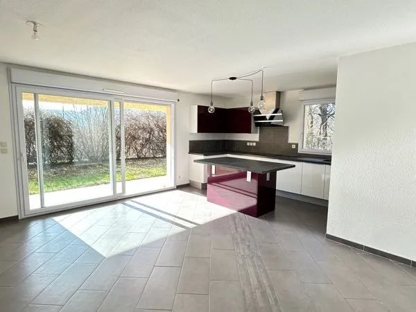 T3 rez-de-jardin 60 m² + jardin 200 m² - calme, proche lac & Réallon