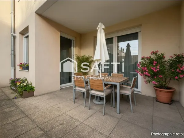 Appartement T3 lumineux avec terrasse