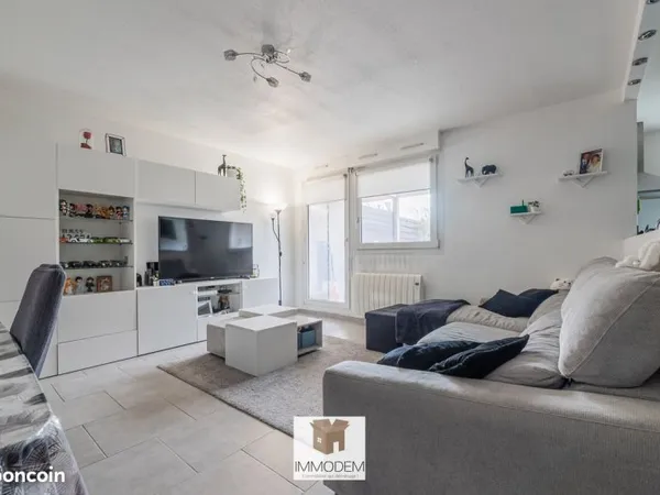 Appartement 3 pièces 62m2 - Jardin 55m² - Parking+Cave