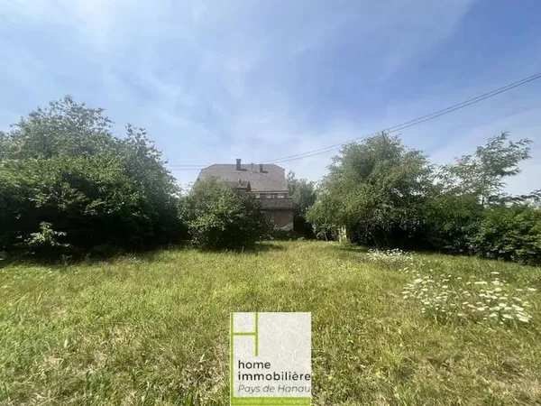 Terrain 821 m²