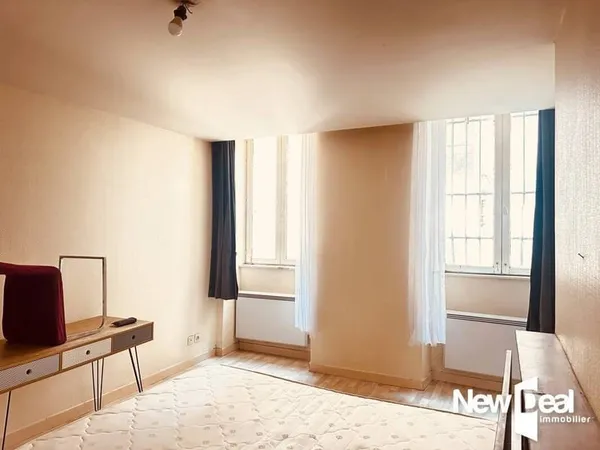 Studio 1 pièce 33 m²