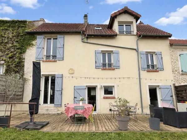 Maison de luxe 7 pièces 160 m²