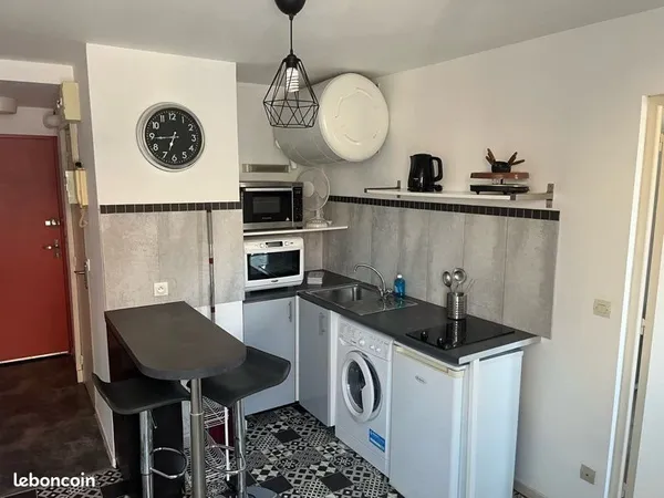2 pièces 24m2 51100 Reims Quartier Cernay Jamin, Jaurès, Épinettes