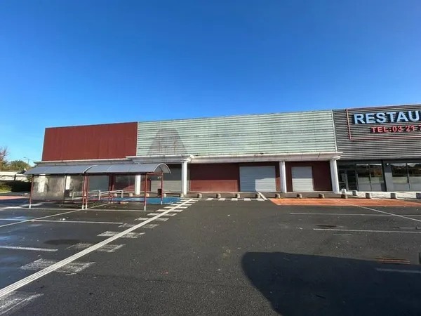 Local commercial 2188 m²