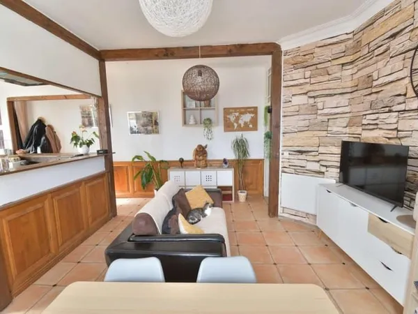 Maison de village 130 m² - Vue panoramique- 4 chambres - Terrasse - Quartier calme