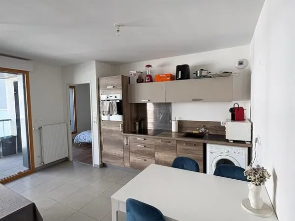 À vendre T2 Lyon 8eme. Monplaisir