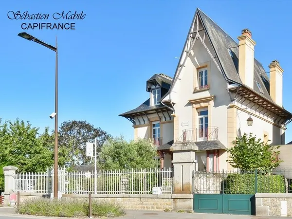 Maison bourgeoise à vendre 10 pièces à Pontorson (50) - Baie du Mont Saint Michel
