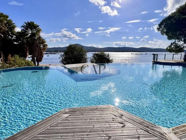 Superbe rooftop T5 sous les toits 170m2 - Résidence de standing en bord de mer