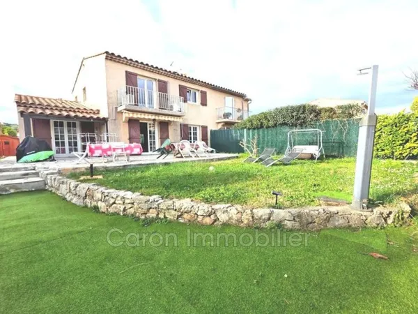 Villa 5 pièces 107 m²