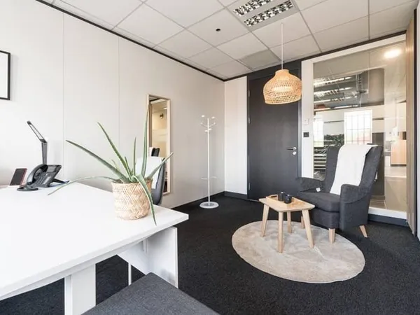 Bureau 17 m²