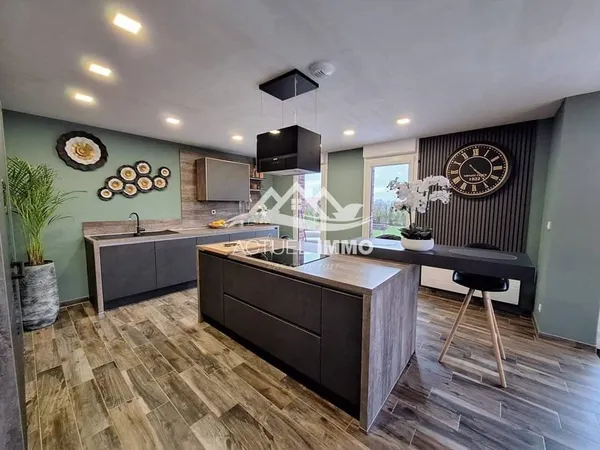 Maison 2 pièces 100 m²