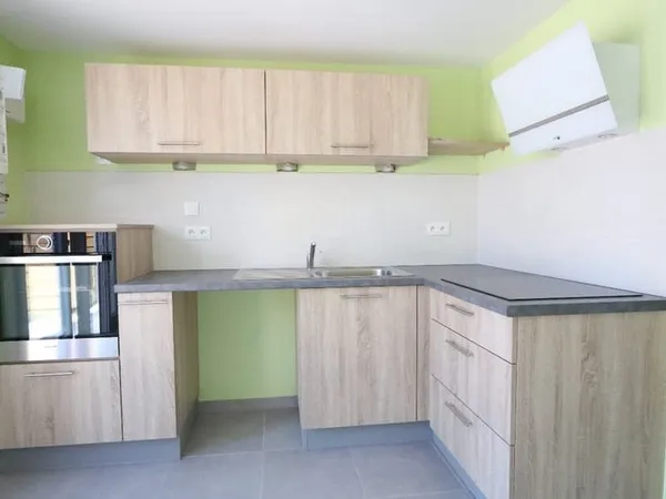Petite maison avec extérieur privatif