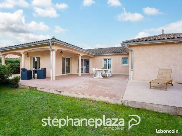 Villa 5 pièces 170 m²