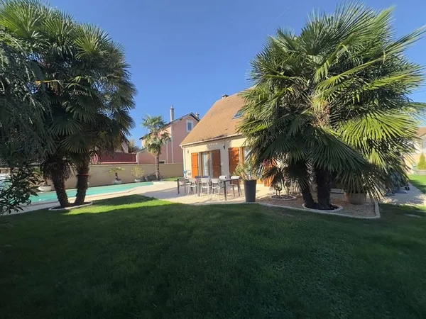 Maison 5 pièces 136 m²