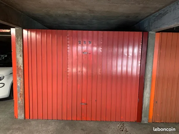 Garage à louer